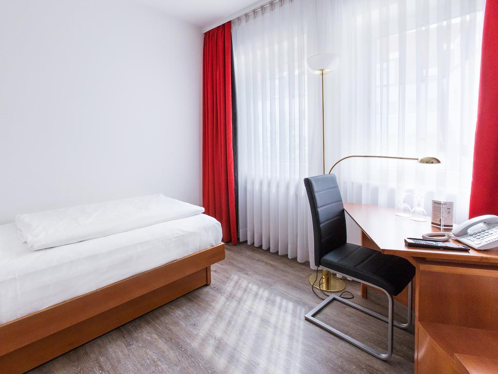 Dormero Hotel Dresden Airport Eksteriør bilde