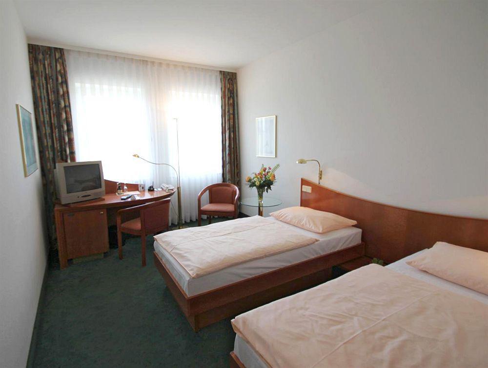 Dormero Hotel Dresden Airport Rom bilde